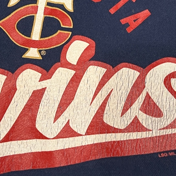 Minnesota Twins MLB Baseball Hoodie Pullover Jumper Sweatshirt - Picture 3 of 4